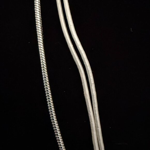 Chicos Beaded Fish 3 Strand Leather Chain Necklace Asymmetrical Silver Wood - Picture 7 of 9